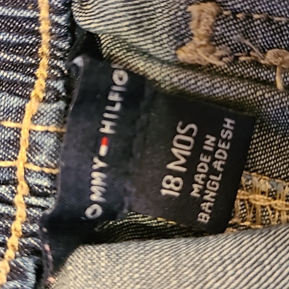 Tommy Hilfiger denim skirt with bow detail - Picture 3 of 6